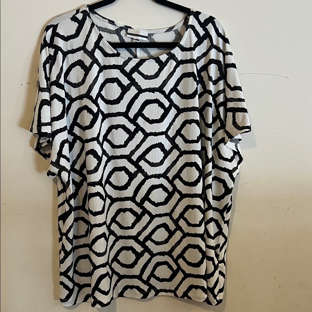 Jules & Leopold Geometric Black and White Blouse